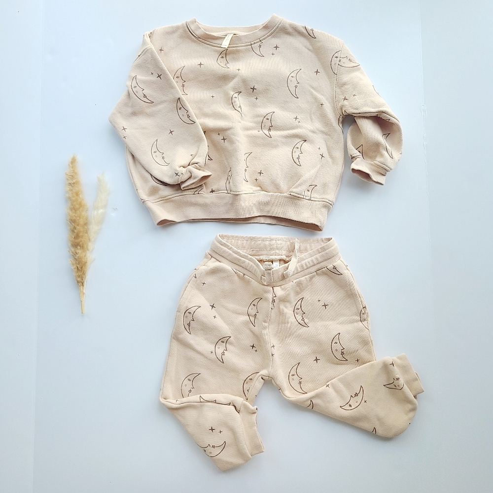 Moon & Stars Sweatsuit | Rylee + Cru